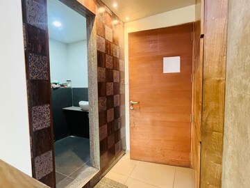 Furnished Amenities in  Office Space at Thaltej – for Rent