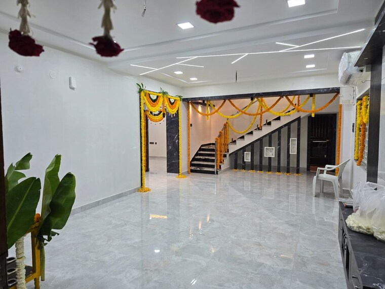 Living Room, lanco-hills-hanging-gardens-villas 4 Bedroom 2250 Sq.Ft. Apartment In Manikonda Hyderabad 10072318