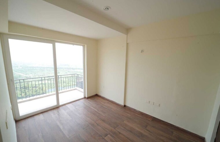 Room, presithum 2 Bedroom 1270 Sq.Ft. Apartment In Sector 25 Yamuna Expressway Greater Noida 9780804
