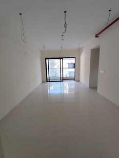 2.5 BHK Apartment For Sale in Khar Laxmi Nivas