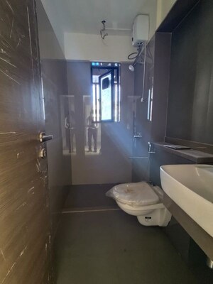 Living Room in 2.5 BHK Apartment at Khar Laxmi Nivas, Khar West – for Sale