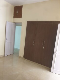 3 BHK + Pooja Room Independent House For Rent in Sector 16