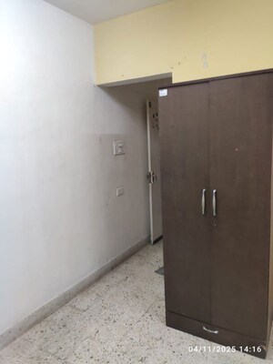Room in 3 BHK Apartment at Tulip CHS, Kalyani Nagar – for Rent