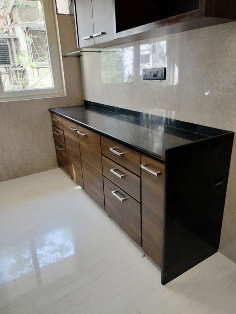 Kitchen, rama-krishna 4 Bedroom 2000 Sq.Ft. Apartment In Khar West Mumbai 10072409