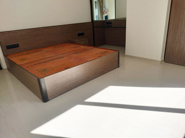 Bedroom, rama-krishna 4 Bedroom 2000 Sq.Ft. Apartment In Khar West Mumbai 10072409