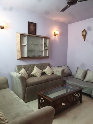 Living Room in 2 BHK Independent House at Sector 16 – for Rent