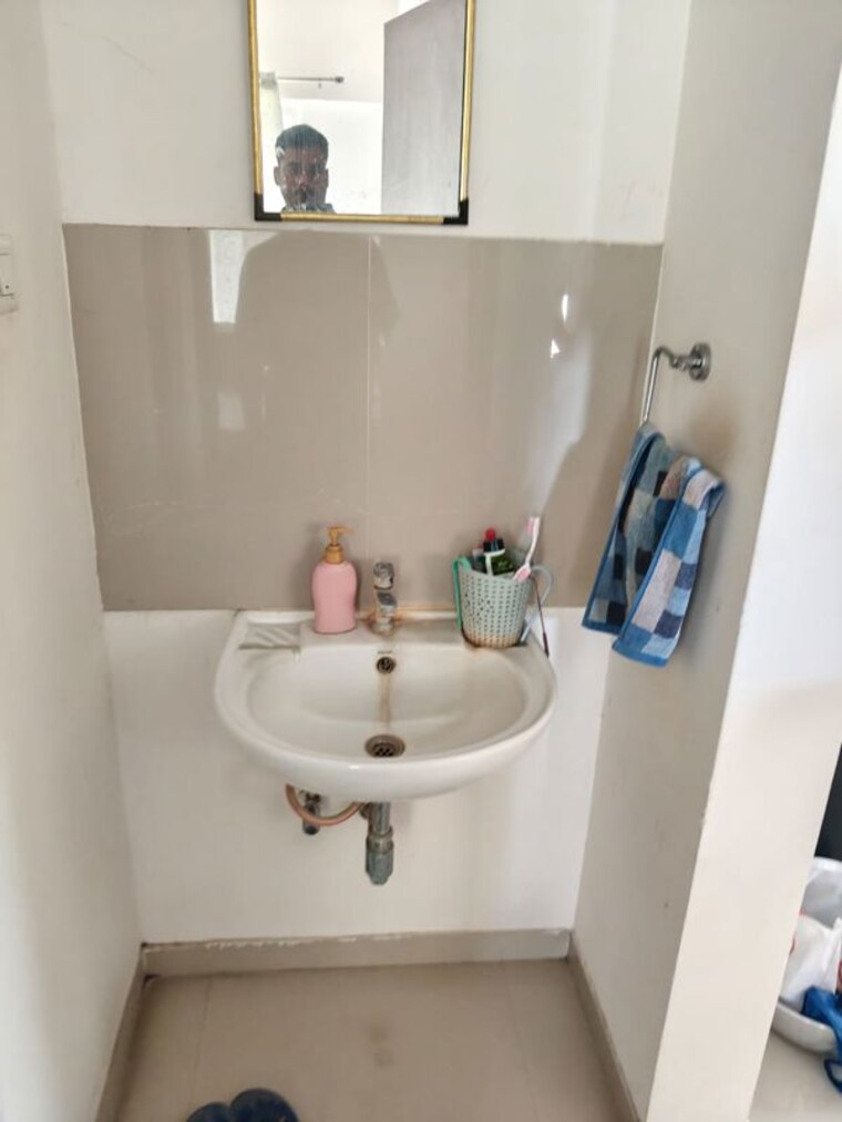 Attached Bathroom, puranik-aldea-annexo 1 Bedroom 470 Sq.Ft. Apartment In Baner Pune 10072602