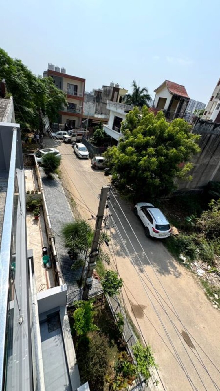 Balcony, sector 127 4 Bedroom 142 Sq.Yd. Villa In Sector 127 Mohali 10058331