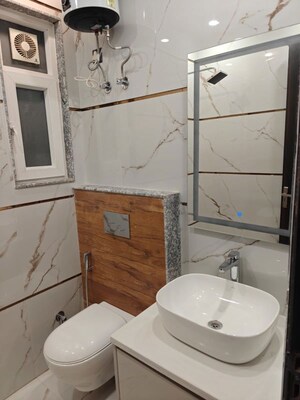 Bathroom in 4 BHK Builder Floor at Ansal Sushant Lok I, Sector 43 – for Rent