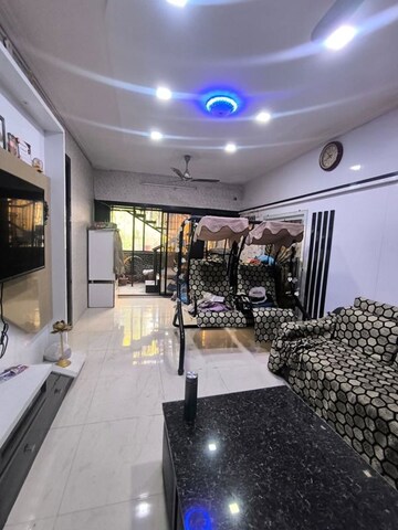 Team Area in 3 BHK Apartment at Aniket Heights, Chinchwad – for Rent