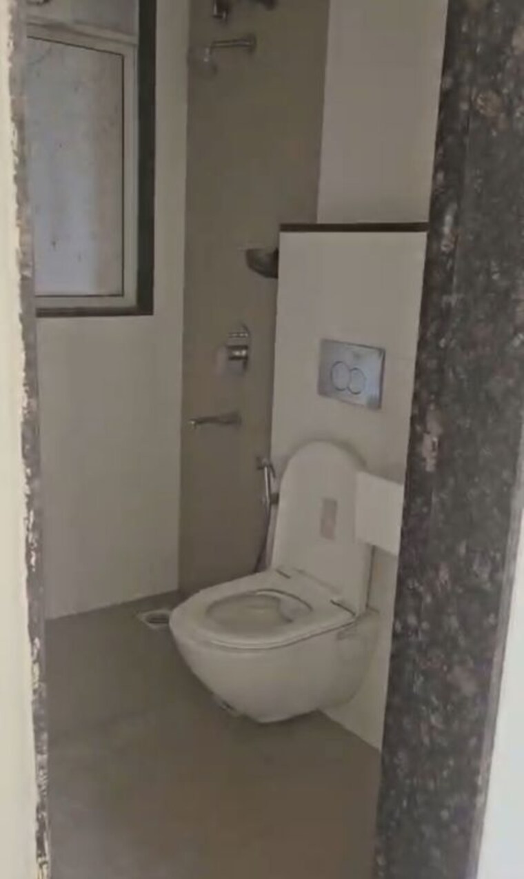 Bathroom, godrej-tranquil 1 Bedroom 416 Sq.Ft. Apartment In Kandivali East Mumbai 10072673