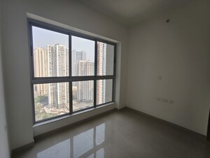 Room in 2 BHK Apartment at Piramal Revanta Tower 3 and 4, Mulund West – for Rent