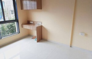 Room in 1 BHK Apartment at Madhav Dham Malad East, Malad East – for Rent