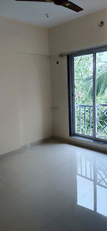 Room in 2 BHK Apartment at Ispat Soma Enclave, Santacruz East – for Sale