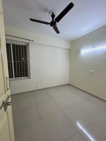 Bedroom in 2 BHK Apartment at Wave Dream Homes, Wave City – for Rent