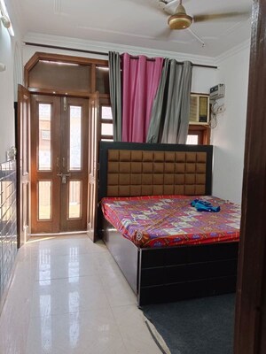 1 BHK Builder Floor For Rent in Lajpat Nagar 4