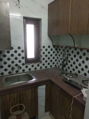 Kitchen in 1 RK Builder Floor at Dlf City Phase 3 – for Rent