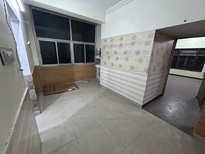Living Room in 2 BHK Builder Floor at Husainganj – for Rent