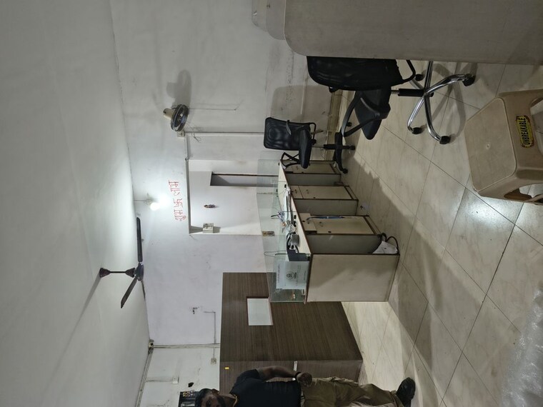 Team Area, kurla east Commercial Office Space 900 Sq.Ft. In Kurla East Mumbai 10072829