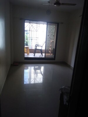Room in 1 BHK Apartment at Ghansoli – for Rent