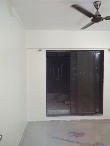 Room in 1 BHK Apartment at Ghansoli – for Rent