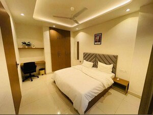 1 BHK Builder Floor For Rent in Saket
