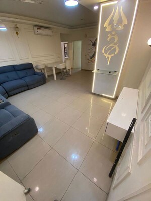 Master Bedroom in 3.5 BHK Apartment at Gulshan Ikebana, Sector 143 – for Sale