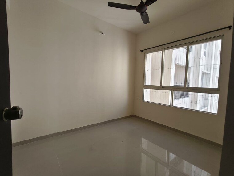 Room, puranik-abitante 1 Bedroom 489 Sq.Ft. Apartment In Bavdhan Pune 9946264