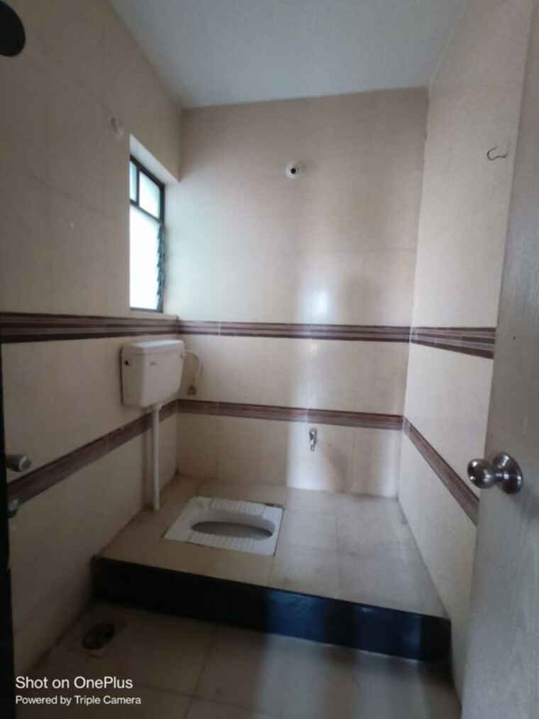 Bathroom, balaji-paradise 2 Bedroom 950 Sq.Ft. Apartment In Dhayari Pune 10073035