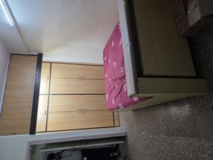 Furnished Amenities in 2 BHK Apartment at Eff Jumbo Darshan CHS, Andheri East – for Rent