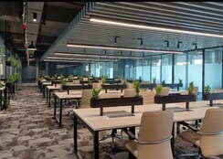 Office Space For Rent in Jaura Prime Boulevard