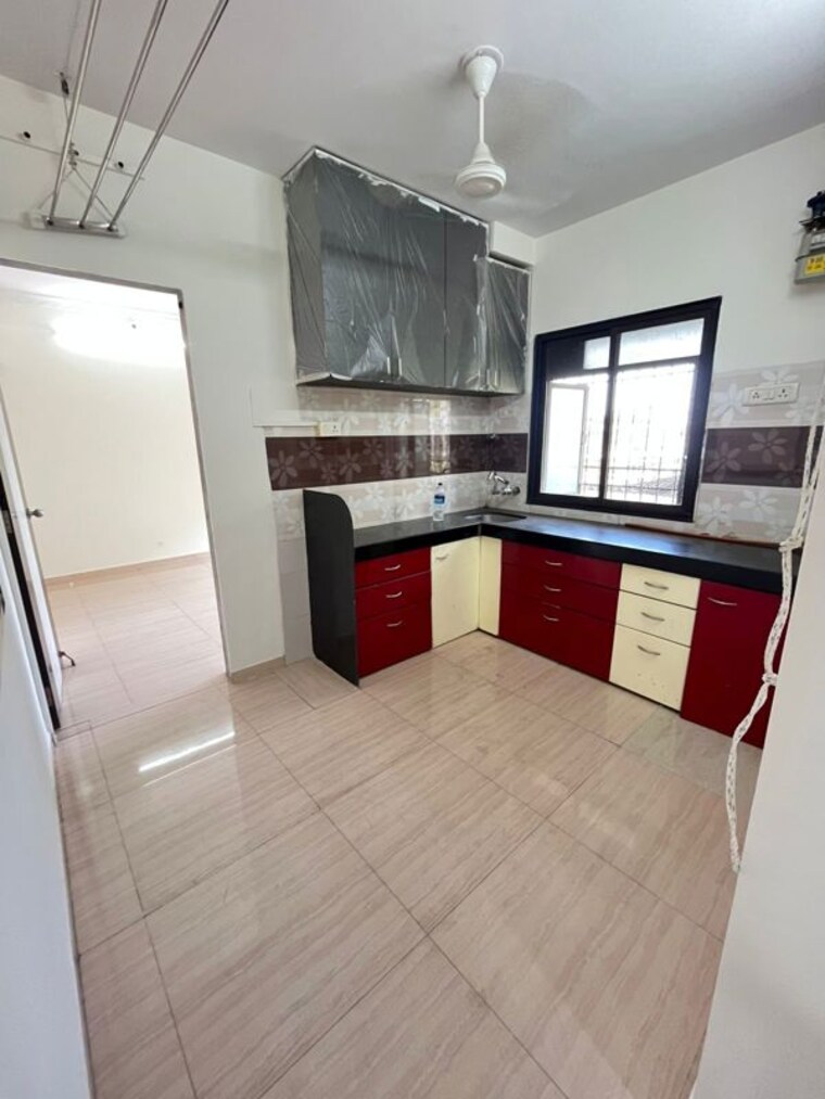 Kitchen, trimity-harmony 2 Bedroom 570 Sq.Ft. Apartment In Vishnu Nagar Thane 10073087