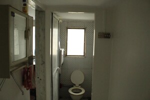 Bathroom in 1 BHK Apartment at Balkrishna Bhavan CHS, Goregaon West – for Rent