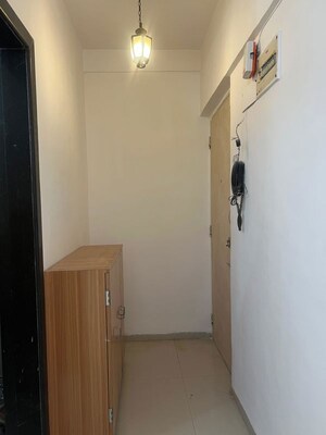 Room in 2 BHK Apartment at Hiranandani Powai Park, Powai – for Rent