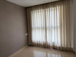 Room in 2 BHK Apartment at L & T Emerald Isle Tower 15, Powai – for Sale