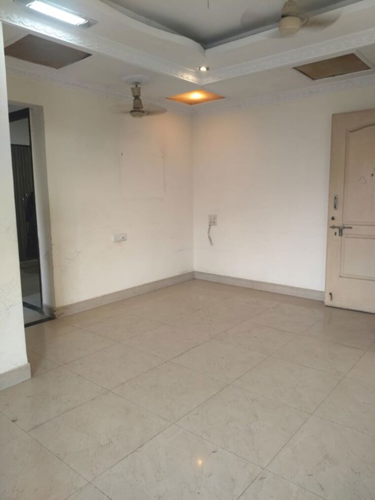 Room, vardhman-gardens 2 Bedroom 650 Sq.Ft. Apartment In Balkum Pada Thane 10073143