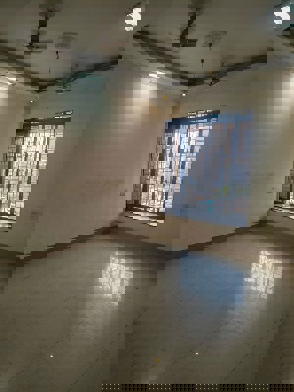 2 BHK 650 Sq.Ft. Apartment in Vardhman Gardens