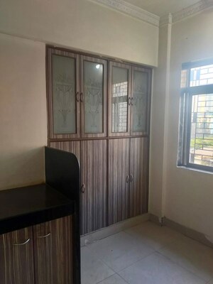 Room in 2 BHK Apartment at Vardhman Gardens, Balkum Pada – for Rent