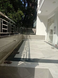 2 BHK Apartment For Rent in DLF Phase I