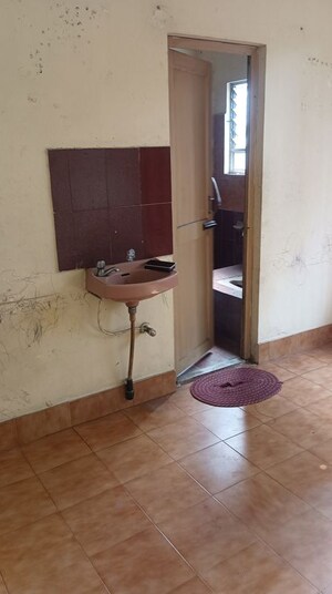 Bathroom in 1 BHK Villa at Paltan Bazaar – for Rent