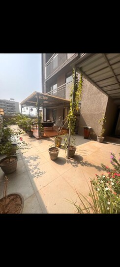 3.5 BHK + Pooja Room,Study Room Apartment For Rent in Goyal Orchid Blues