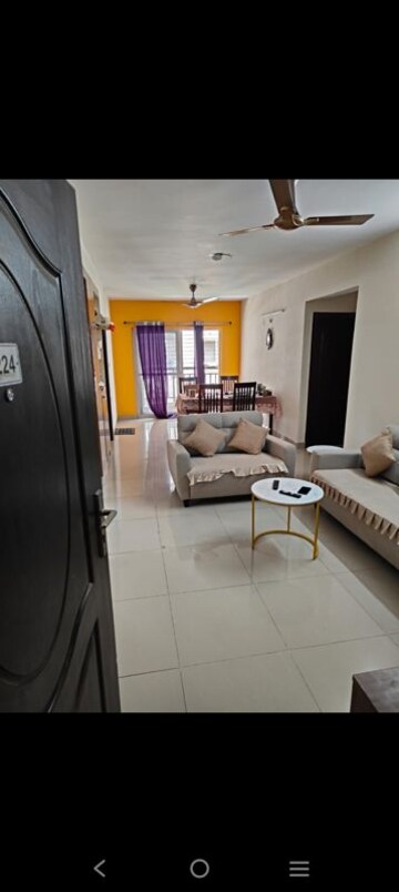 Team Area in 2 BHK Apartment at Bellandur – for Rent