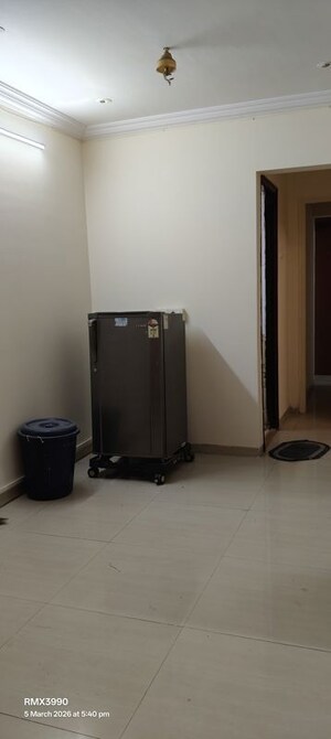 Room in 2 BHK Apartment at Suncity Complex, Powai – for Rent