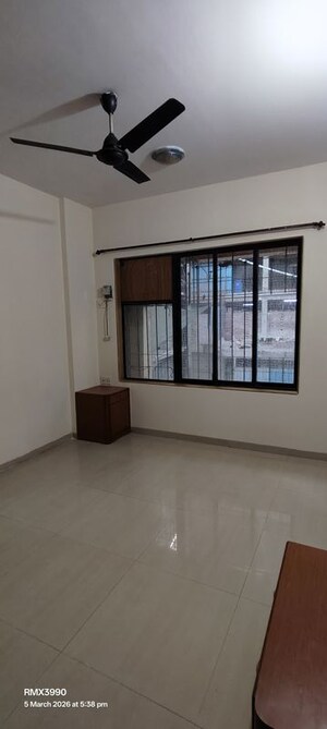 Room in 2 BHK Apartment at Suncity Complex, Powai – for Rent