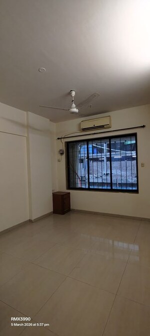 Room in 2 BHK Apartment at Suncity Complex, Powai – for Rent