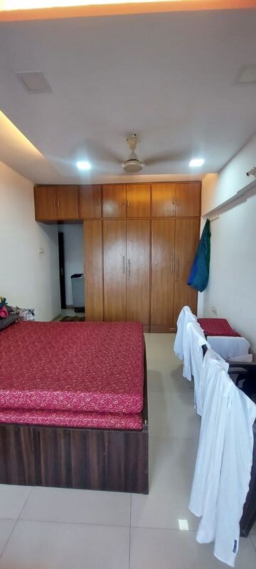 Bedroom in 2 BHK Apartment at Suncity Complex, Powai – for Rent