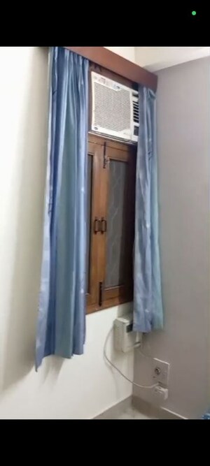 Building Lobby in 2 BHK Builder Floor at Malviya Nagar – for Rent