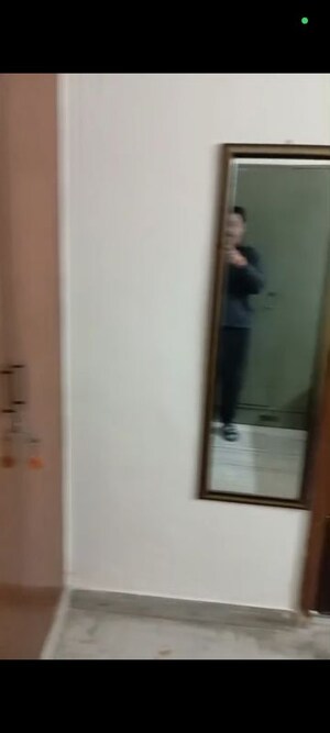 Furnished Amenities in 2 BHK Builder Floor at Malviya Nagar – for Rent