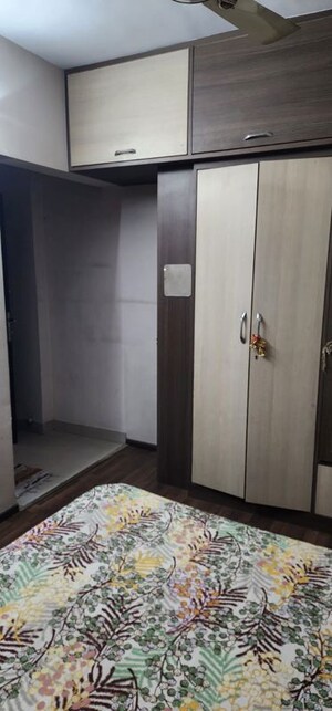 Bedroom in 2 BHK Apartment at Powai – for Rent