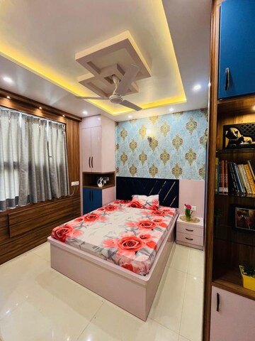 Bedroom in 3 BHK Apartment at Omaxe The Palace, Gomti Nagar – for Rent